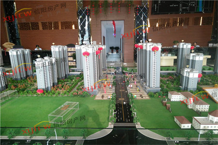 河畔豪庭3室2厅2卫86万118.4m2精装修出售